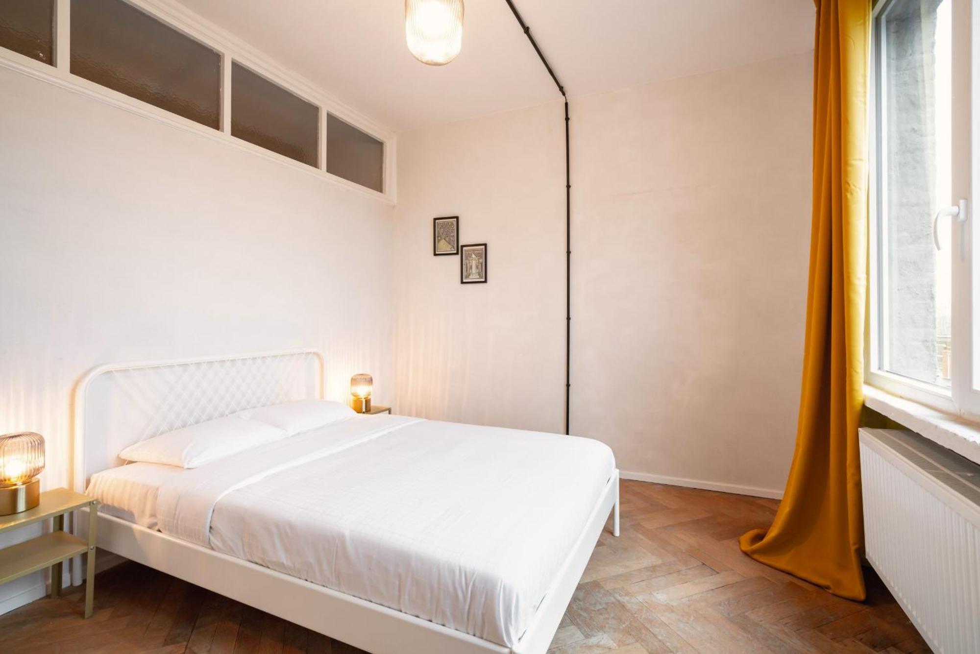 Charming And Spacious Apartments In The Heart Of Антверпен Екстер'єр фото