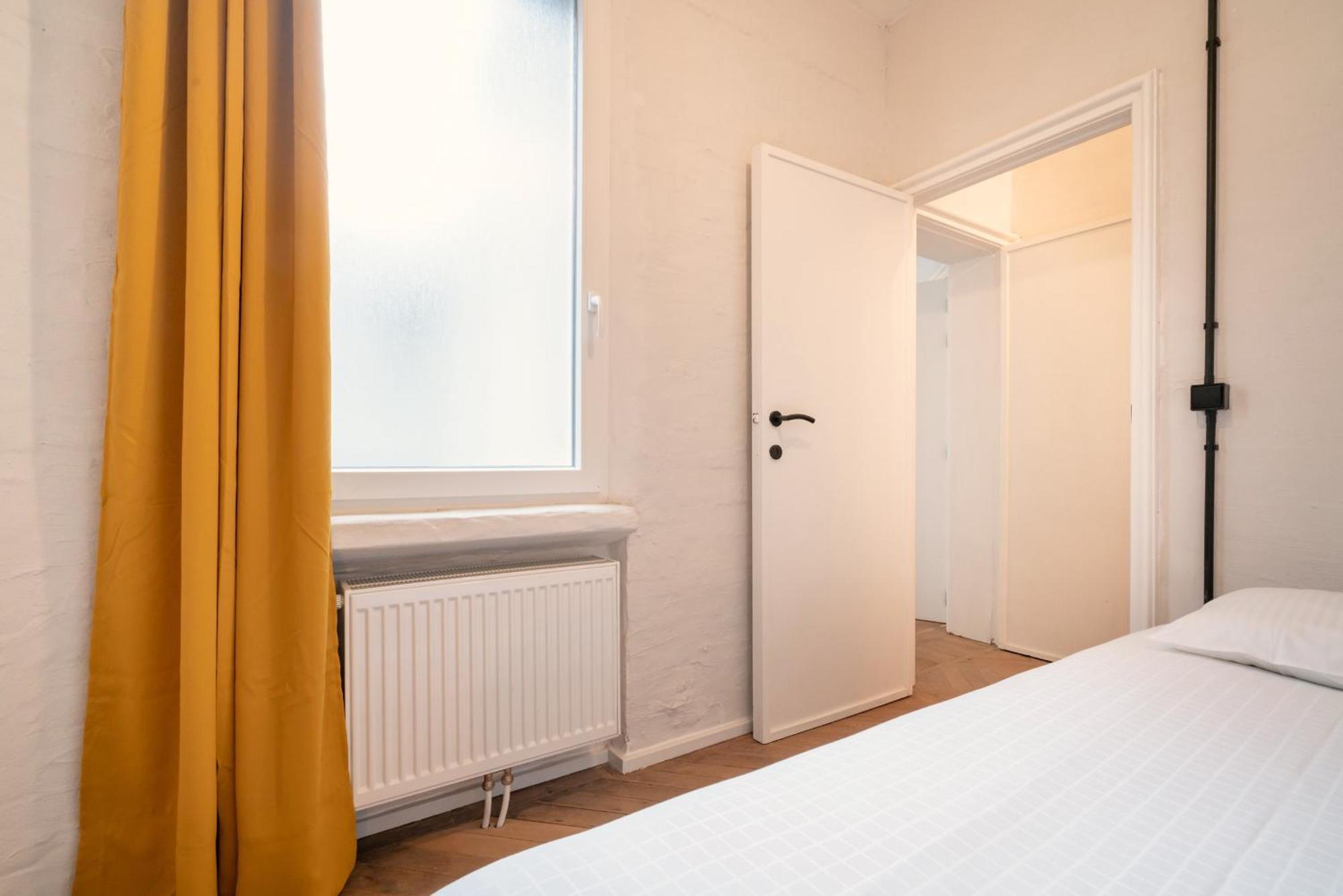Charming And Spacious Apartments In The Heart Of Антверпен Екстер'єр фото