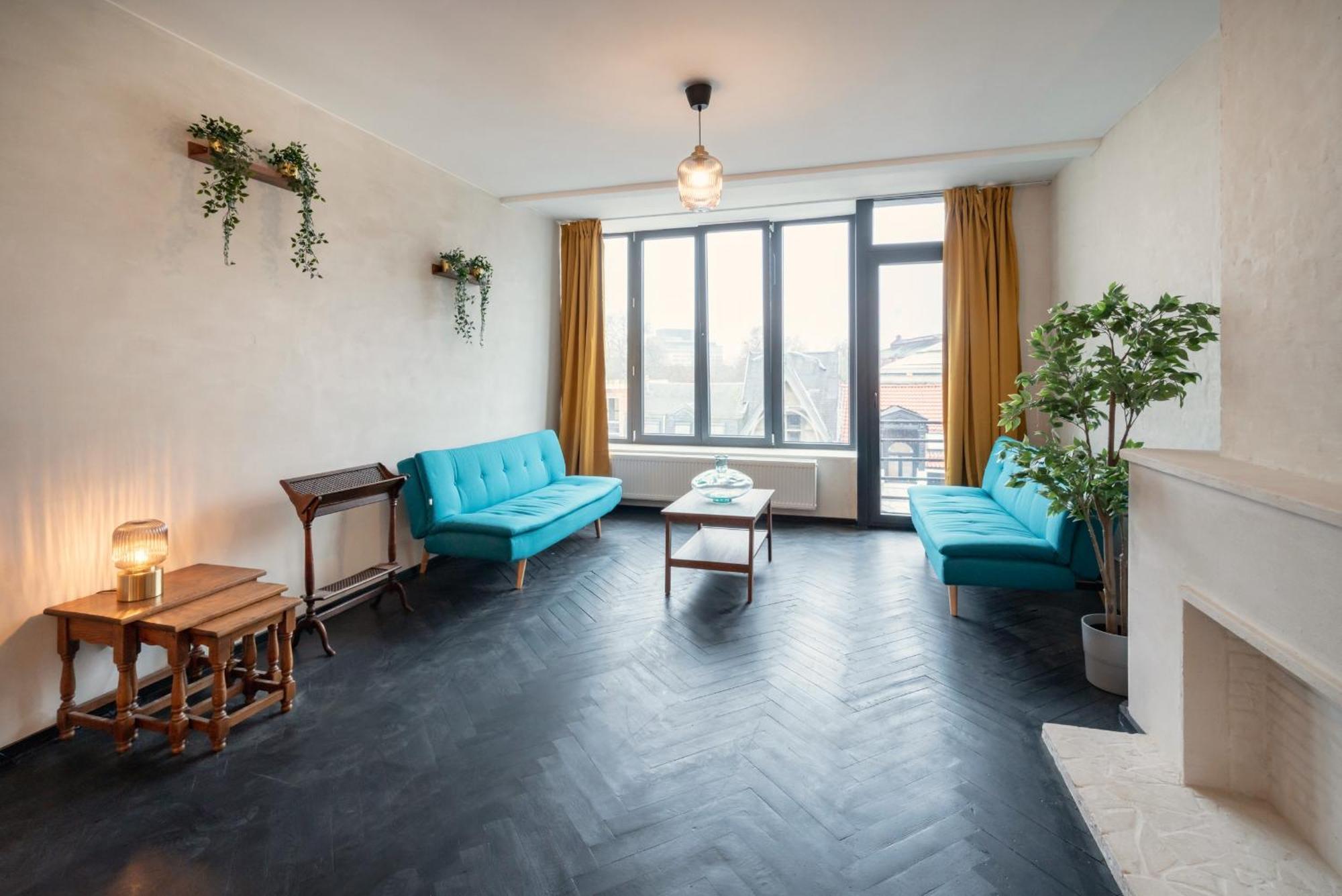Charming And Spacious Apartments In The Heart Of Антверпен Екстер'єр фото